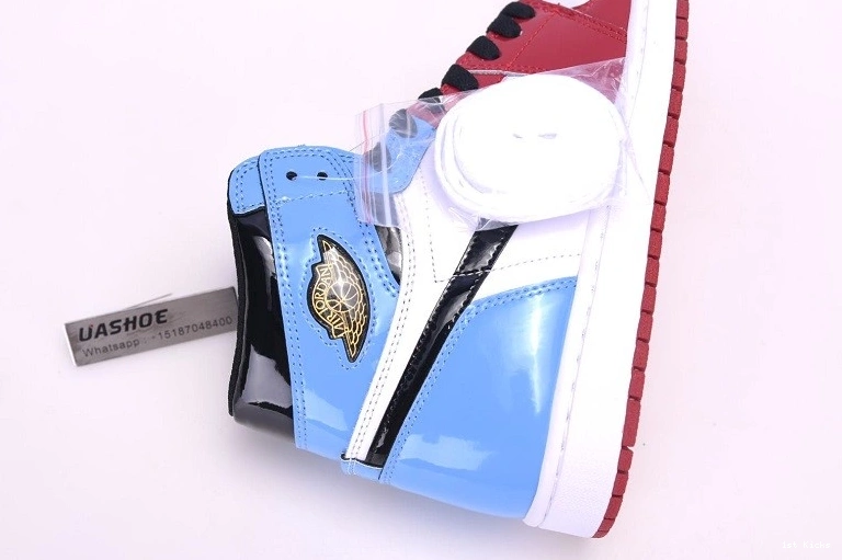 Jordan  CK5666-100 1 Air “Fearless” 0414